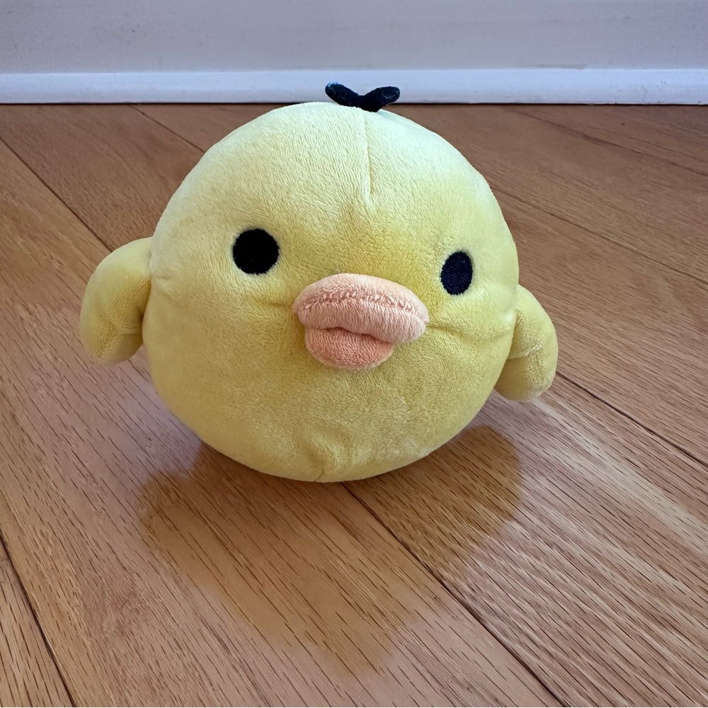Summiko Gurashi, Tokidoki, and Rilakkuma keychain plush bundle